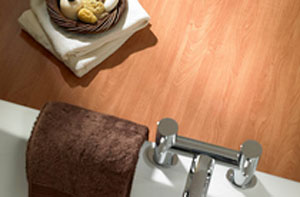 Bathroom Laminate Flooring Blackheath (B65)